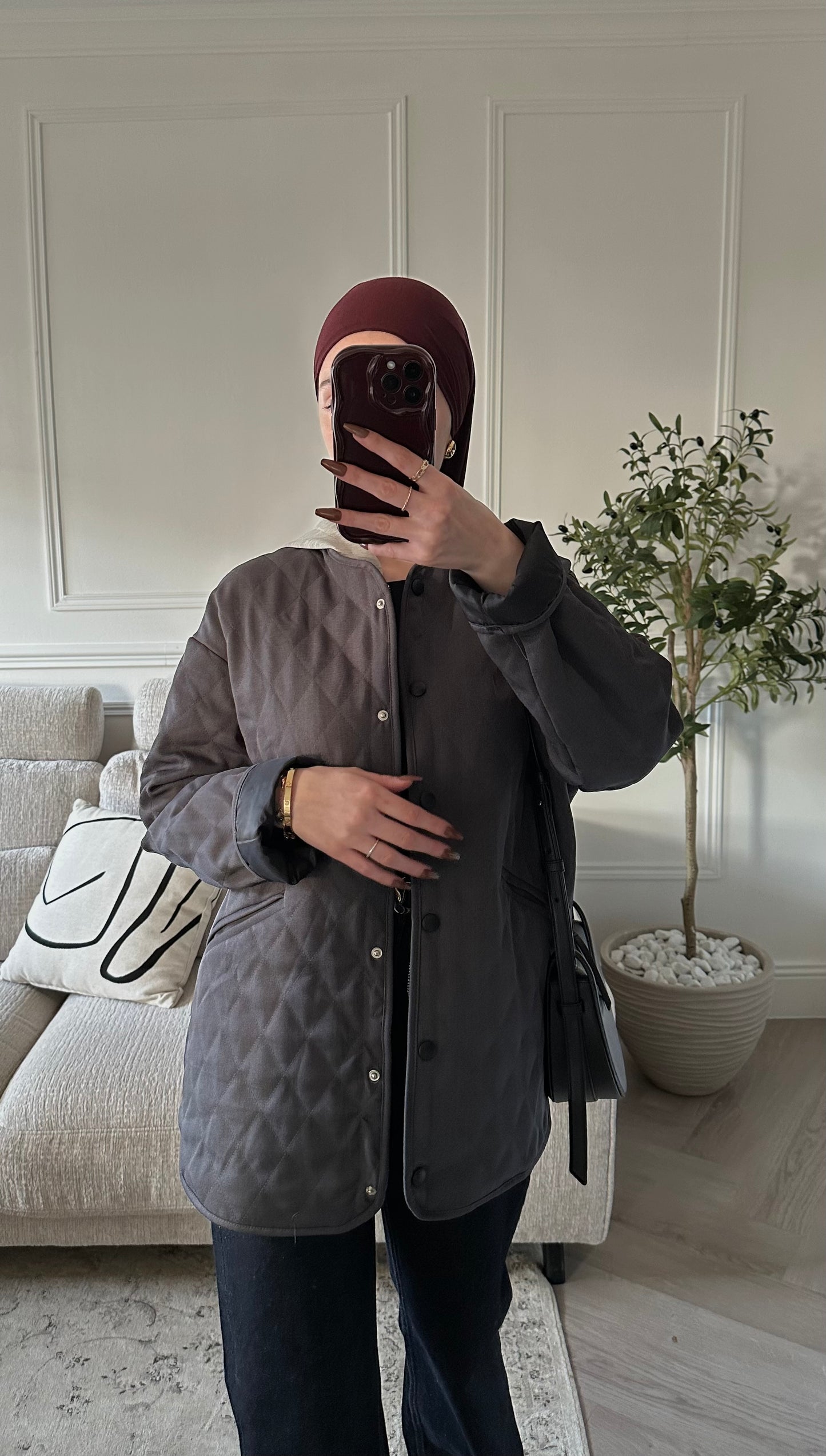 Veste matelassée avec capuche intégrée | Grise